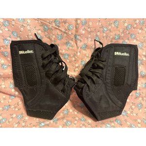 MUELLER Ankle Brace SET Pair Small Volleyball Sports Athletic 2 Pc Left & Right